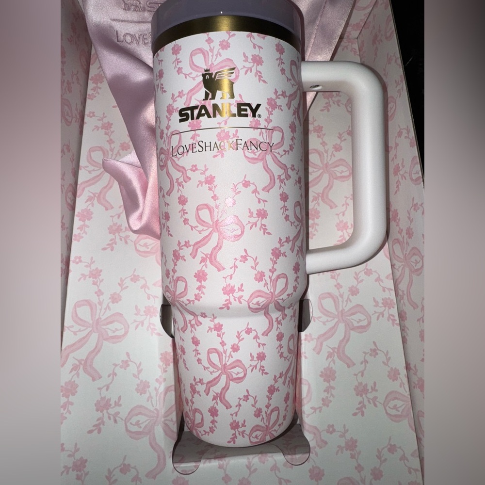 LoveShackFancy Pink Floral  30oz